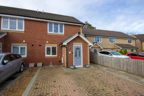 Alvington Manor View, Newport,