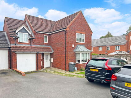 Saxthorpe Road, Hamilton, Leicester, Leicestershire, LE5 1PT