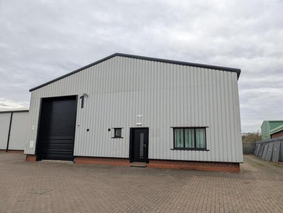 Denham Court Brunel Drive Newark 3.jpg