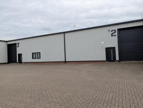 Denham Court Brunel Drive Newark 5.jpg