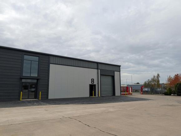 Denham Business Park Unit 7 and 8 12.jpg