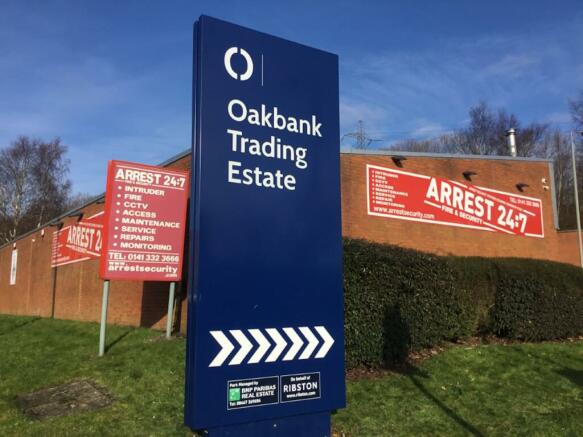 Oakbank Sign.jpg
