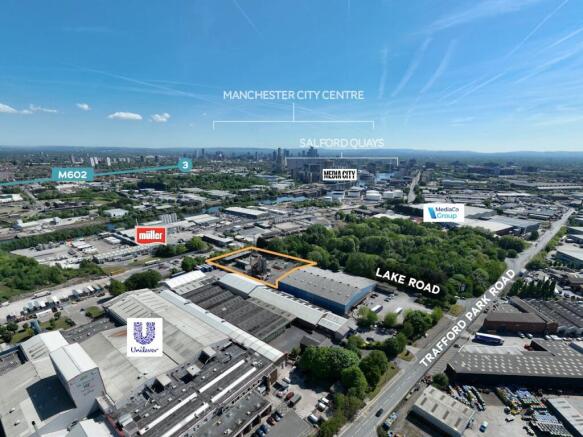 View to City Centre_keyline.jpg