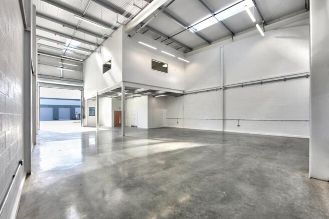 warehouse4.jpg