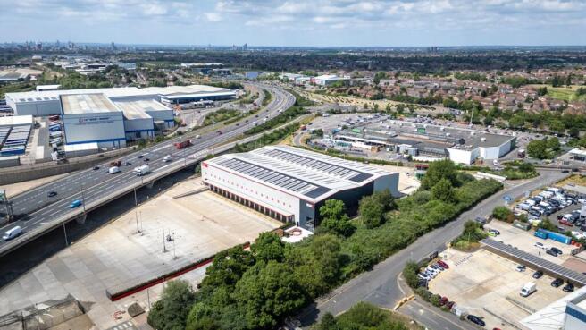 2025  SEGRO Centre Dagenham  0556.jpg