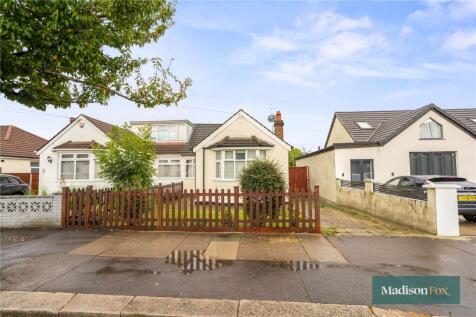 Ashley Avenue, Ilford, IG6