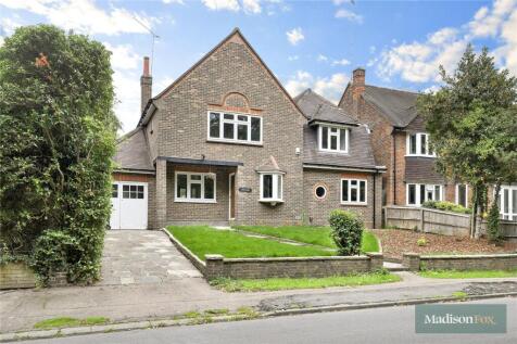 Brook Way, Chigwell, Essex, IG7