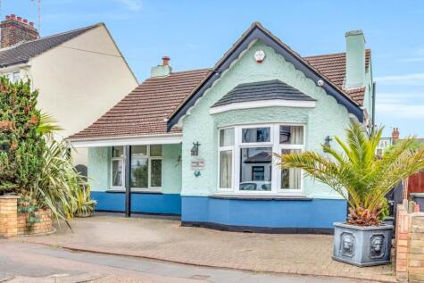 Central Avenue, Southend-on-Sea, SS2