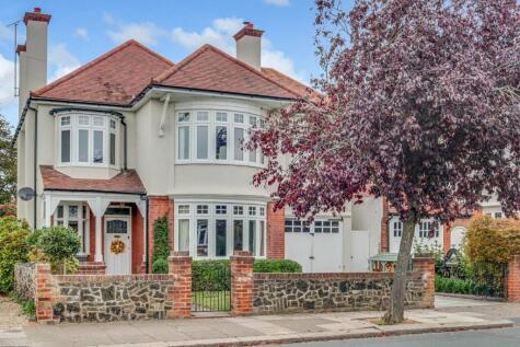 Tyrone Road, Thorpe Bay, SS1