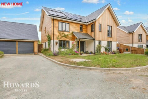 Catalina Close, Halesworth