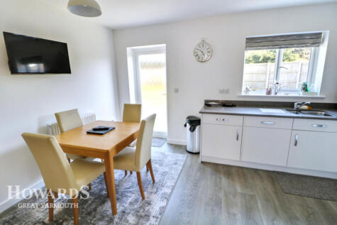 Whitby Road, Ormesby