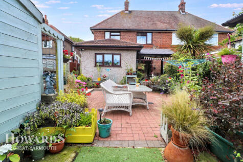 Lawn Avenue, Great Yarmouth