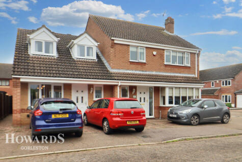 Bradwell - 5 bedroom detached house for sale