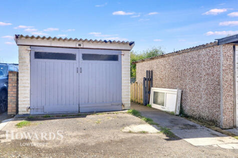 Elizabeth Terrace, London Road, Gisleham