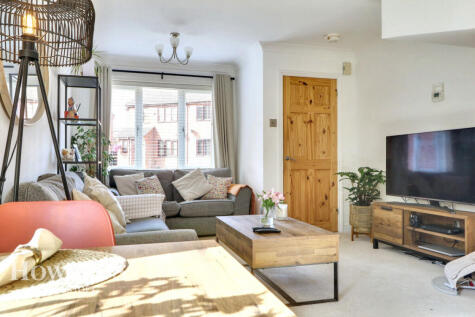 Martin Close, Lowestoft