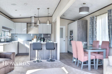 The Hollies, London Road, Lowestoft