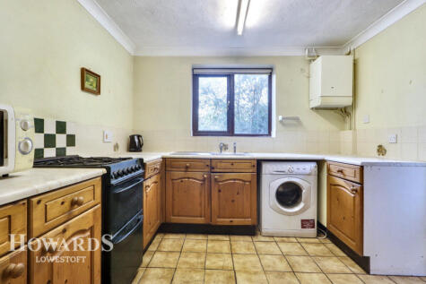 Badgers Holt, Lowestoft