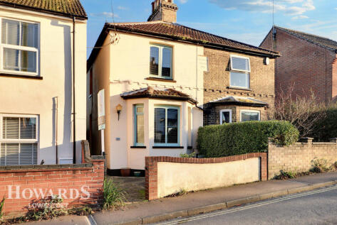 Commodore Road, Lowestoft