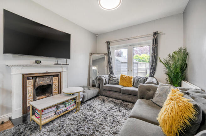 1333646-8-68948ec...