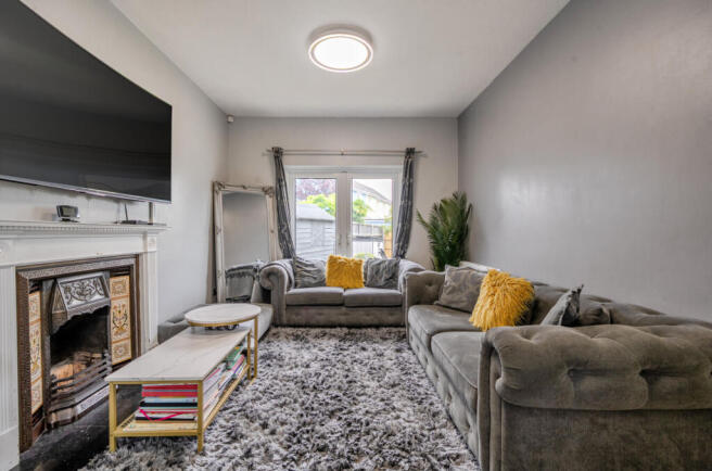 1333646-9-68948ed...