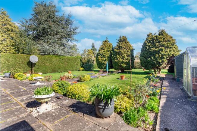 Garden-2.jpg