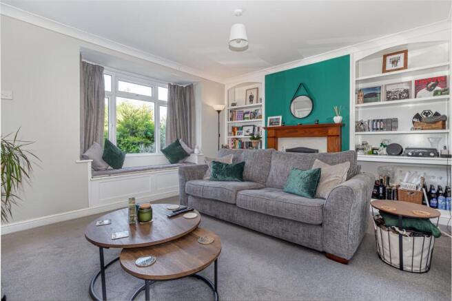 Living-room-2.jpg