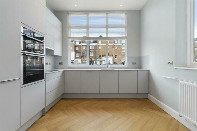 Flat 2, 109 Eaton Square SW1W 9AA-No Watermark-13.