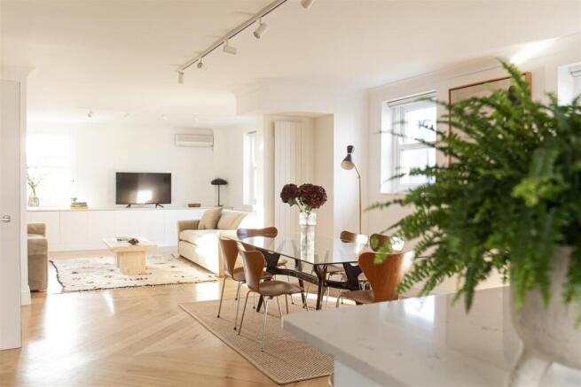 LivingRooms-2977.jpg