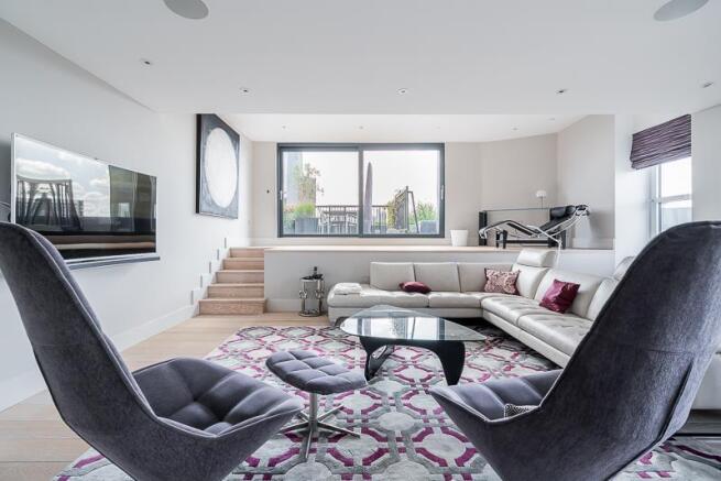 Flat 27, Manor House Court W9 2PZ-10-Low-Res.jpg