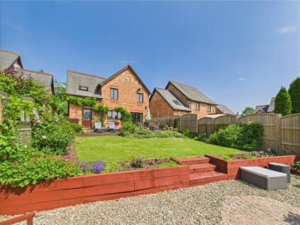 Hamilton Close, Powick, Worcester, Worcestershire, WR2