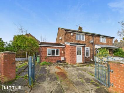 Wyresdale Avenue, St. Helens, WA10