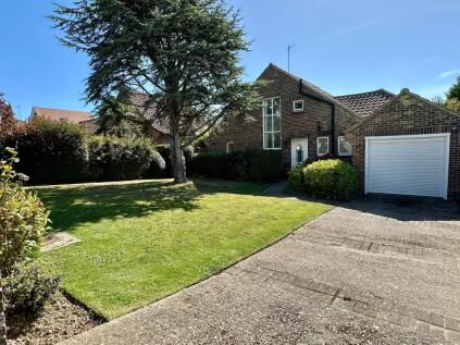 Withyham Road, Cooden, Bexhill-on-Sea, TN39