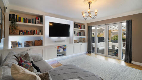 Ludgate Close, Doncaster, DN11