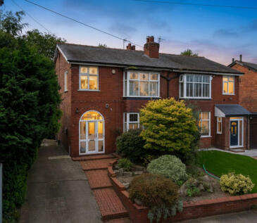 Milton Crescent, Cheadle, SK8