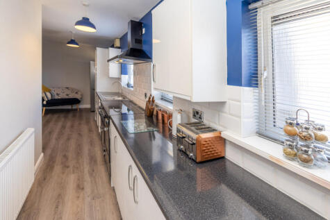 Church Road, Stainforth, DN7