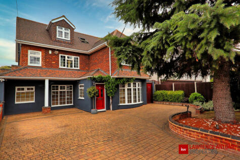 Rawreth Lane, Rayleigh, SS6