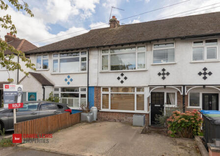 Oakwood Hill, Loughton, IG10