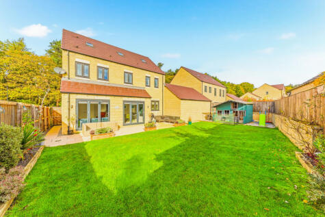 Tulip Avenue, Harrogate, HG3