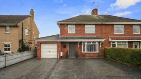 Gattison Lane, Rossington, DN11