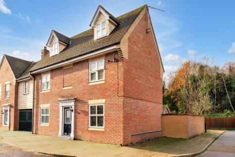 Hatcher Crescent, Colchester, CO2