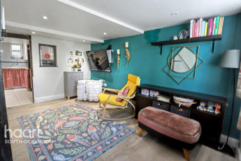 South Road, South Ockendon