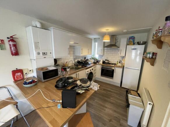 26BD5048-8635-4BD1-BEC8-F435E3FB18A9