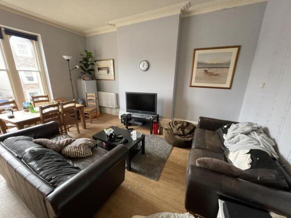 FA8F0950-0936-4590-AA7E-705865FF561F