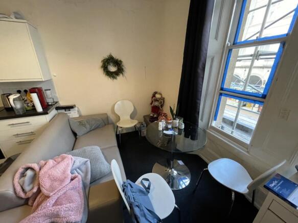 223F06BD-B55B-41E0-B56F-74CF8FDB7326