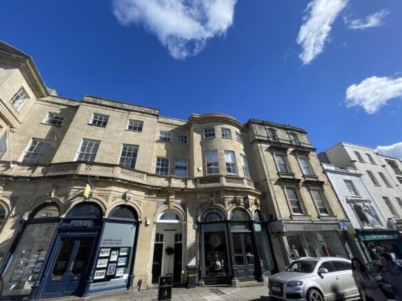 0FD19268-39D5-4811-B3D4-309079540BEE