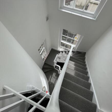 8D139011-25EA-47FC-BDAE-FF71130FE332