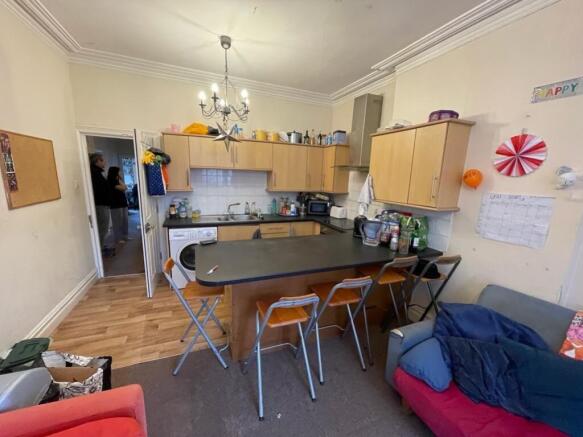 4c54e438-97de-485e-ad32-2e132607eb64