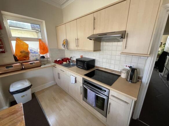 CB0B39F3-E4F4-4439-8068-C9A0CE8448A0