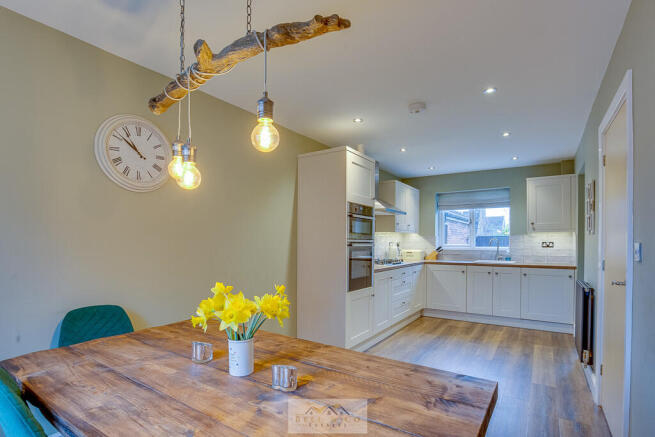 Dining area 1.2