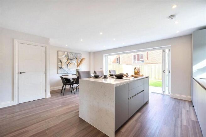 Kitchen / Dining